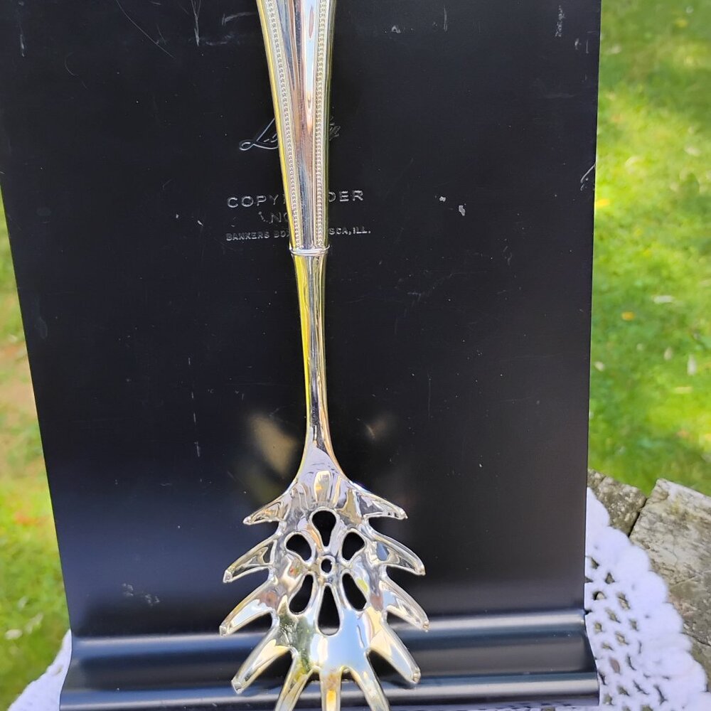 silverplated pasta server utensil by Towle ® Silversmiths heavy handled exc cond